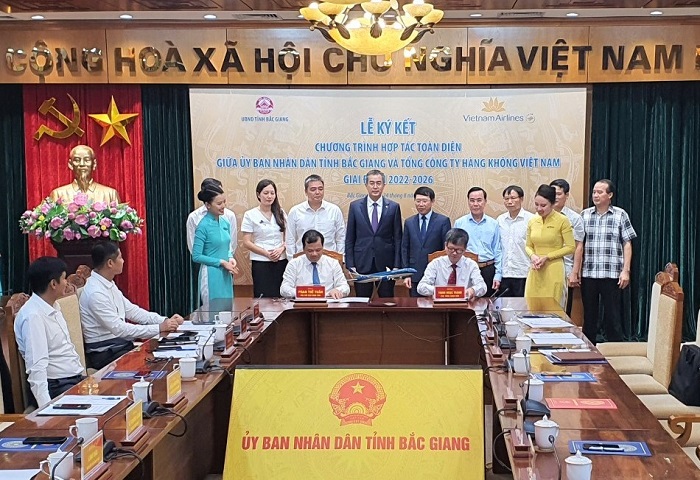 UBND tỉnh Bắc Giang chính thức ký kết thỏa thuận hợp tác toàn diện với Tổng Công ty Hàng không Việt Nam (Vietnam Airlines) giai đoạn 2022 – 2026